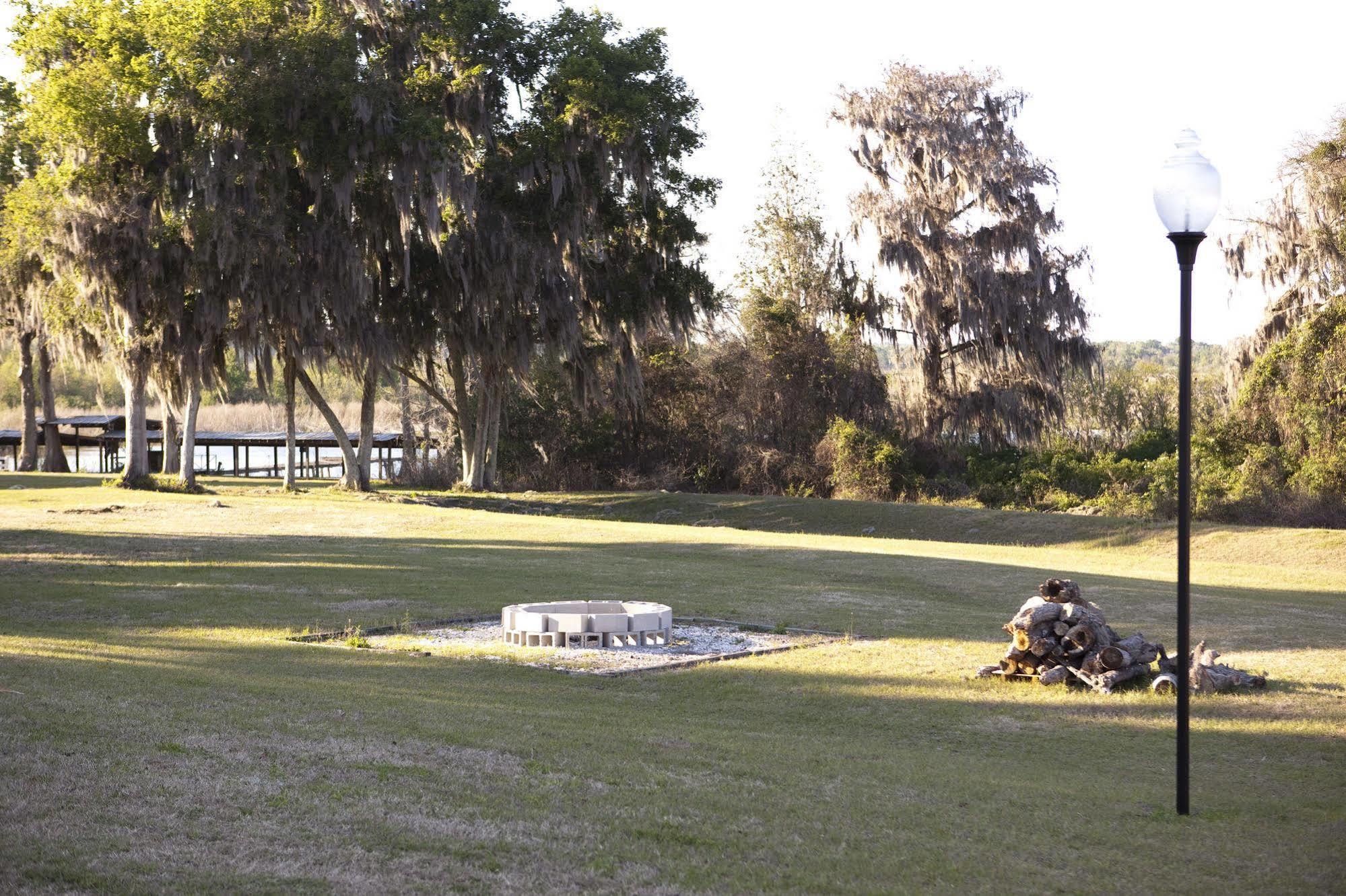 Grand Lake Golf And Rv Resort Orange Lake Exteriér fotografie